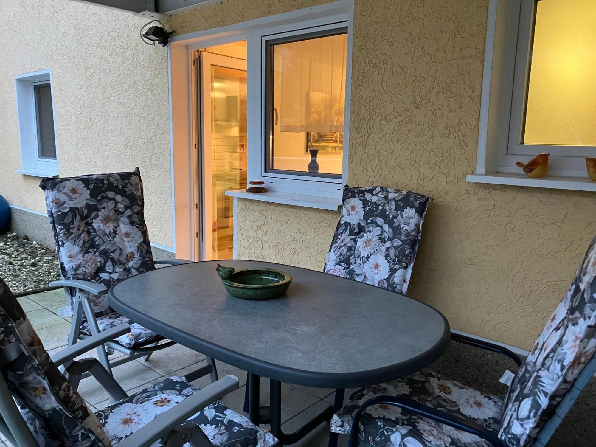 Ferienwohnung Im Gruenen Eg Mit Terrasse Herdecke Buitenkant foto